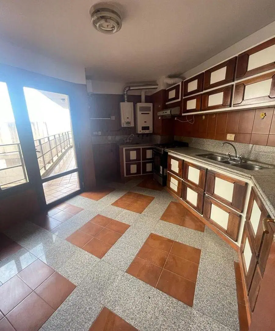 Nueva Córdoba!! 3 Dor. Con cochera incluida, entrga+24 cuotas, posesión inmediata!! 5