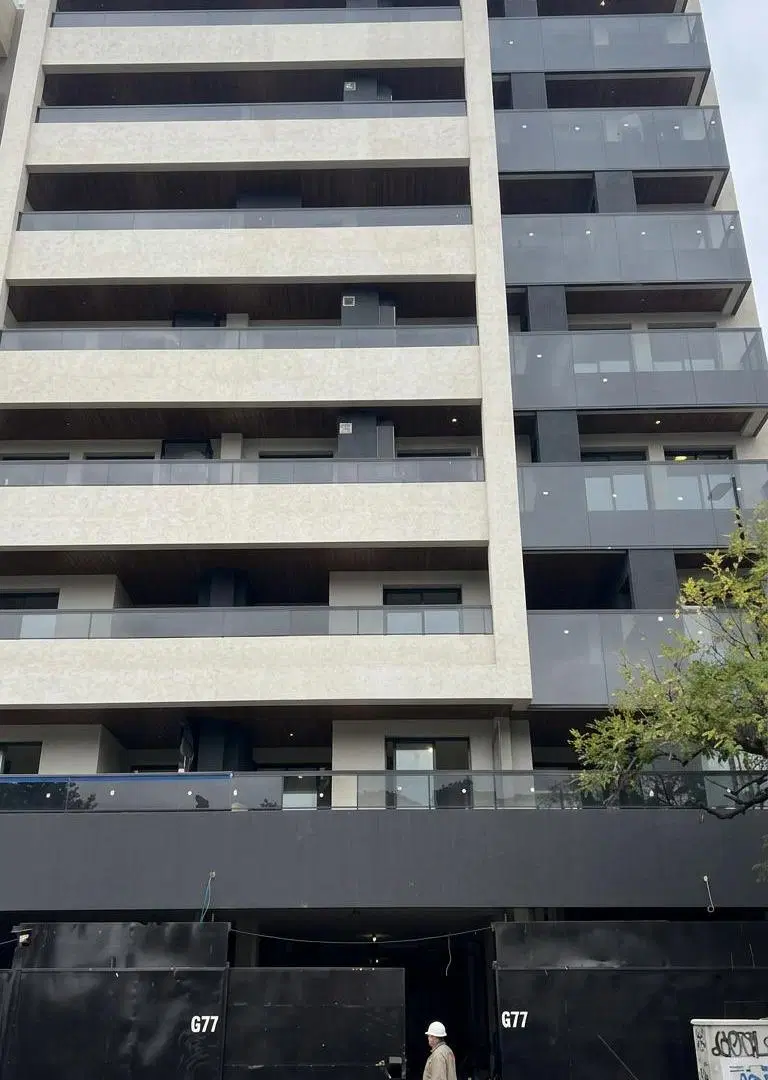 Última disponibilidad de 2 Dor. Externo !! El edificio cuenta con parking. Nueva Córdoba!! 5