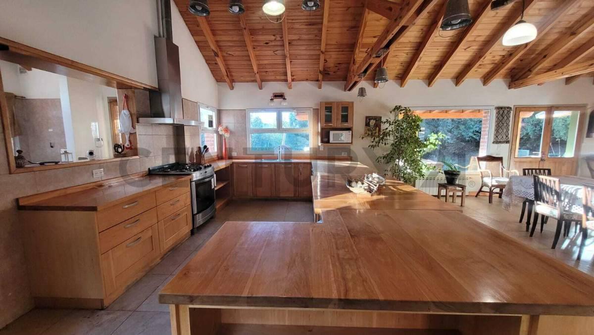 Foto de VENTA Exclusiva Casa en San Martín de los Andes | 3 Hectáreas, Piscina, imagen 5
