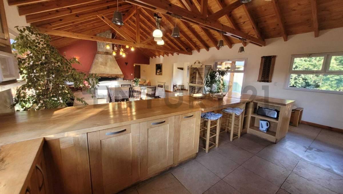 Foto de VENTA Exclusiva Casa en San Martín de los Andes | 3 Hectáreas, Piscina, imagen 4