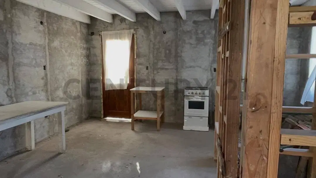 VENTA COMPLEJO DE 3 CASAS SAN MARTIN DE LOS ANDES . INVERSION 2