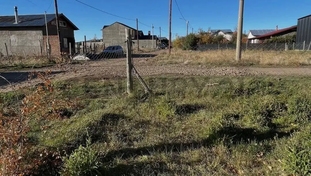 VENTA COMPLEJO DE 3 CASAS SAN MARTIN DE LOS ANDES . INVERSION 4