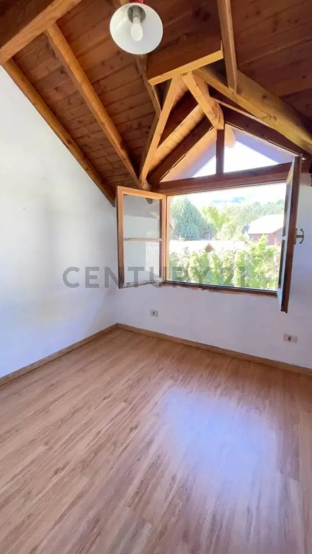 VENTA CASA  EN SAN MARTÍN DE LOS ANDES. ALTOS DE LA VEGA 3