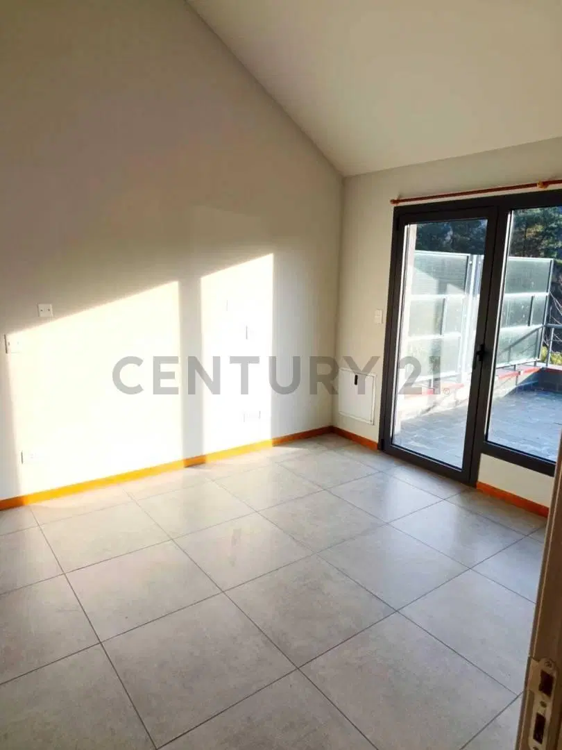 VENTA DEPARTAMENTO EN SAN MARTÍN DE LOS ANDES. CASCO CENTRICO 4