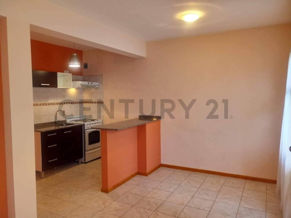 Foto de ALQUILER DUPLEX - SAN MARTIN DE LOS ANDES - BARRIO LA CASCADA, imagen 3