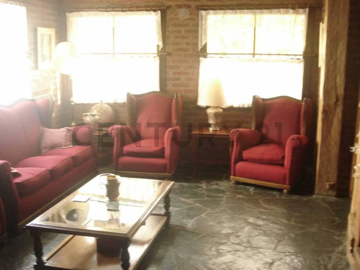 Foto de VENTA CASA SAN MARTIN DE LOS ANDES .CASCO CENTRICO, imagen 5