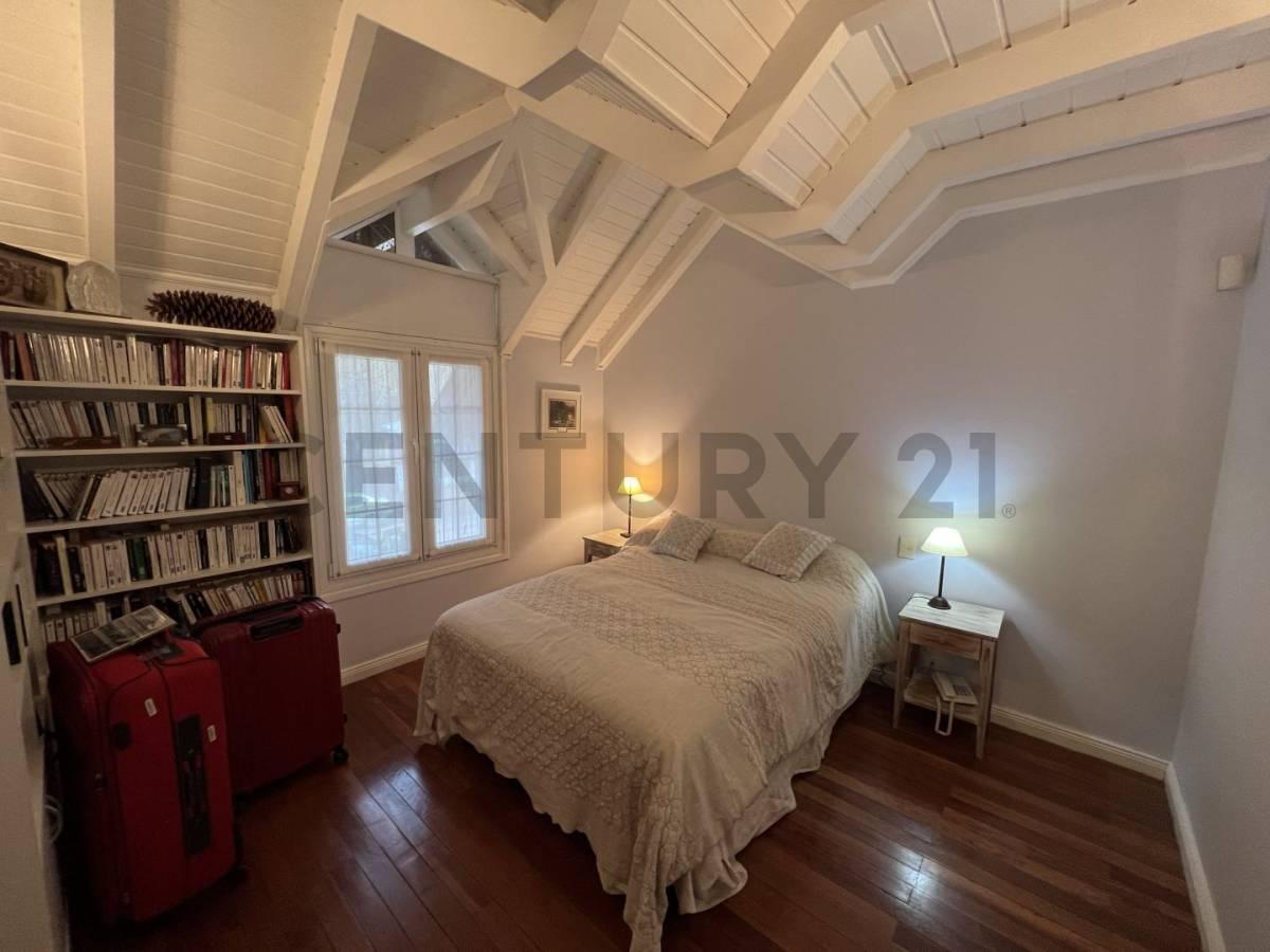 Foto de CASA VENTA SAN MARTIN DE LOS ANDES. CASCO CENTRICO, imagen 4