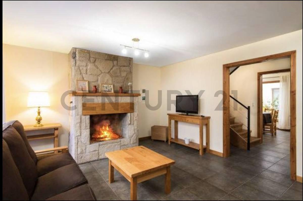 Foto de VENTA CASA SAN MARTIN DE LOS ANDES. CASCO CENTRICO, imagen 5