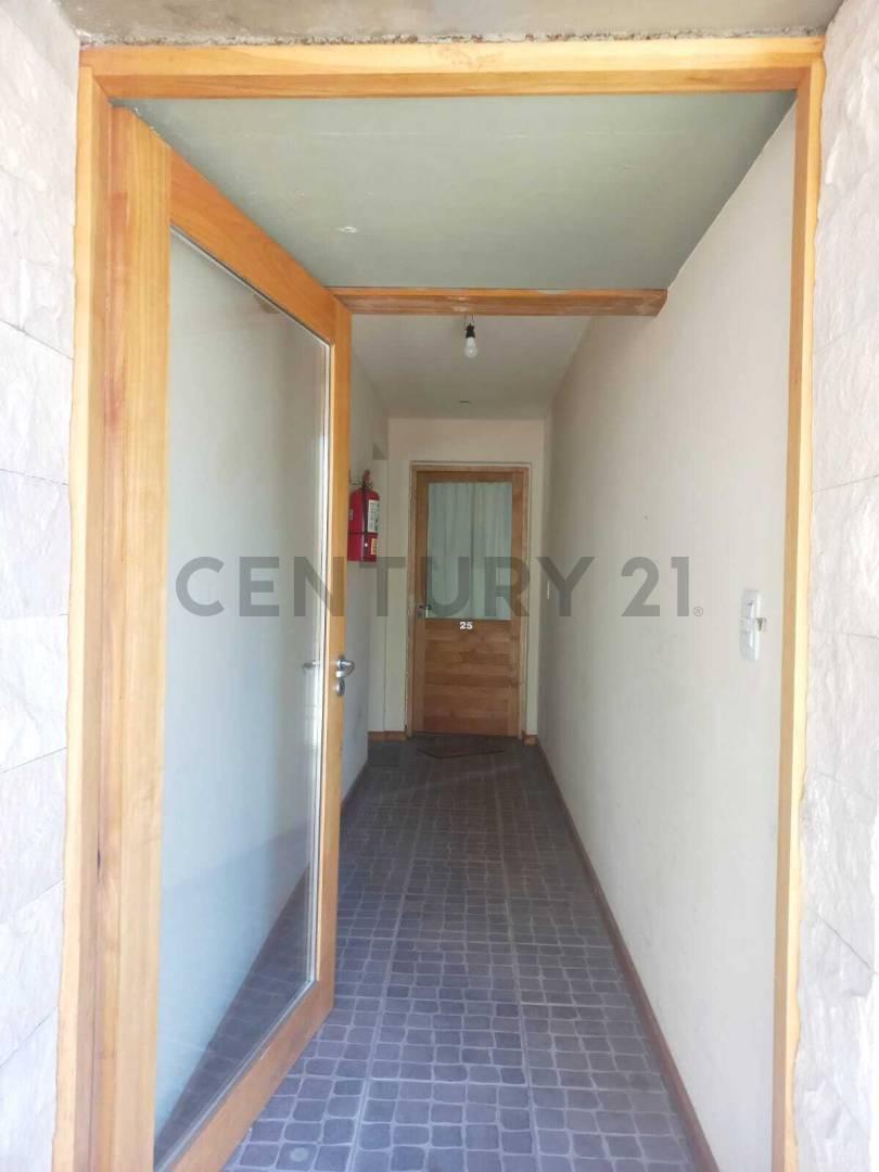 Foto de VENTA DEPARTAMENTO SAN MARTIN DE LOS ANDES. CASCO CENTRICO, imagen 1
