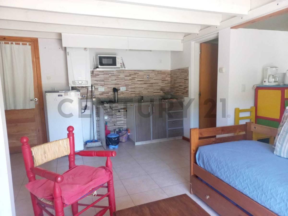 Foto de VENTA DEPARTAMENTO SAN MARTIN DE LOS ANDES. CASCO CENTRICO, imagen 2