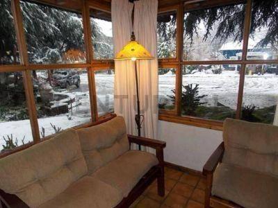 Foto de VENTA COMPLEJO DE CABAÑAS SAN MARTIN DE LOS ANDES. CASCO CENTRICO. ZONA, imagen 4