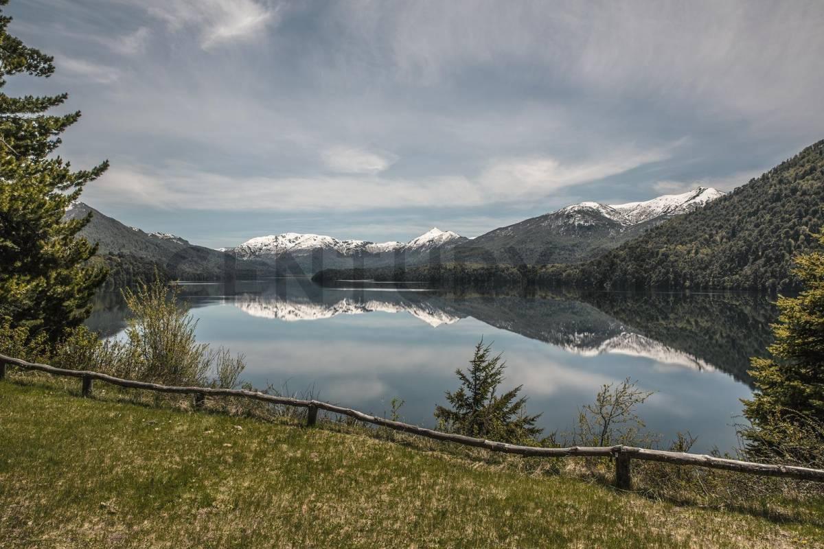 Foto de VENTA CAMPO LAGO HERMOSO. ( RUTA 7 LAGOS) PATAGONIA, imagen 3