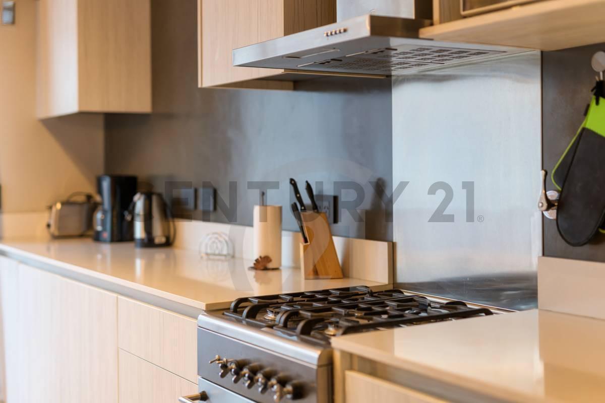 Foto de VENTA DEPARTAMENTO SAN MARTIN DE LOS ANDES . CASCO CENTRICO, imagen 2