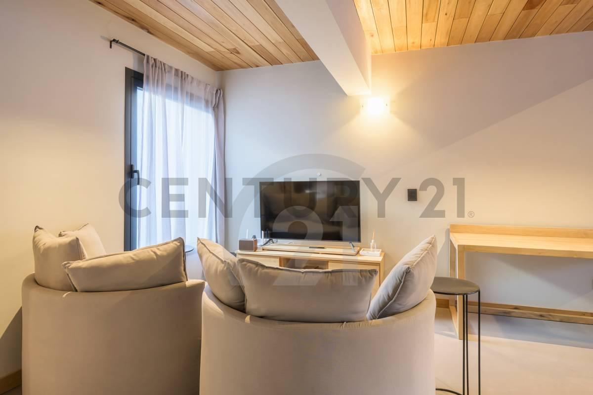 Foto de VENTA DEPARTAMENTO SAN MARTIN DE LOS ANDES . CASCO CENTRICO, imagen 1