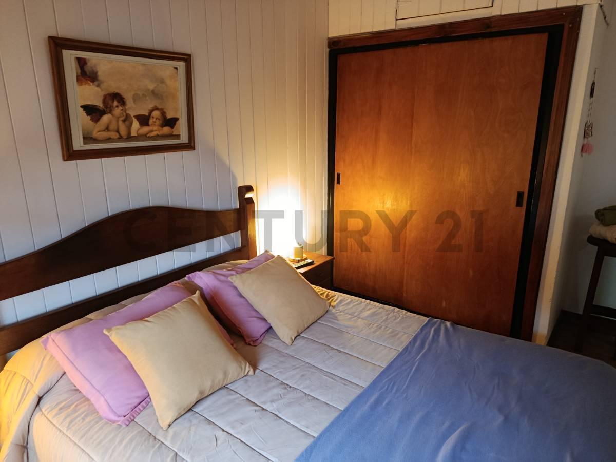 Foto de VENTA DEPARTAMENTO SAN MARTIN DE LOS ANDES. CASCO CENTRICO DUPLEX, imagen 2