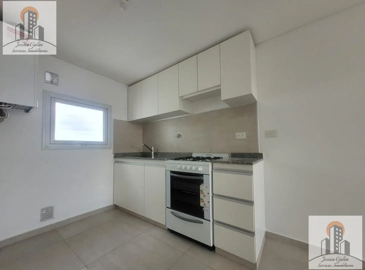 Alquiler departamento 1 dormitorio con cochera, zona centro alto. 2