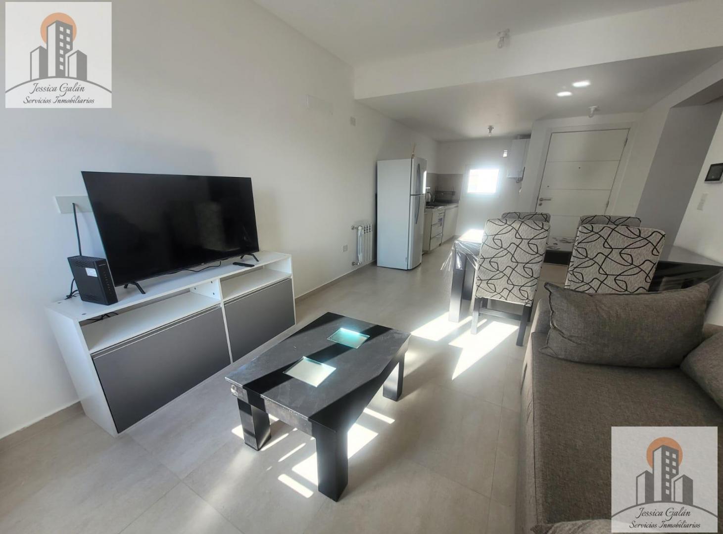 Foto de Venta Departamento Un dormitorio con cochera y baulera, zona centro, imagen 2