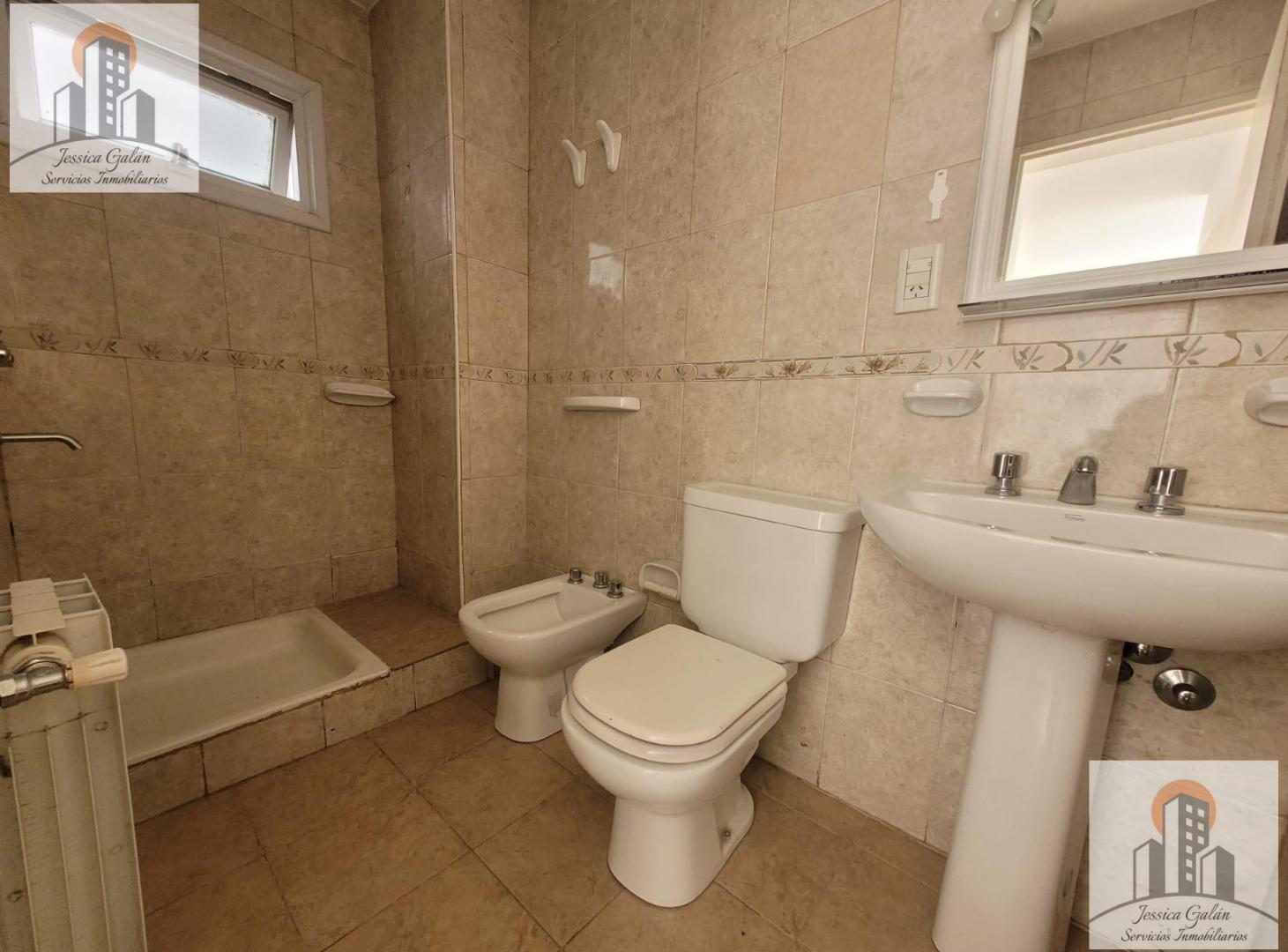 Foto de ALQUILER | Departamento de un dormitorio. Barrio Santa Genoveva, imagen 3