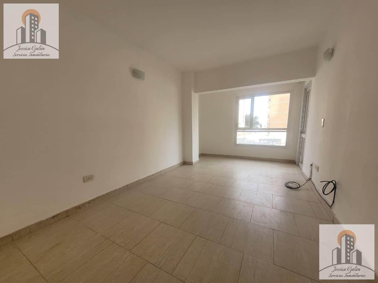 Foto de Alquiler departamento 2 dormitorios con balcón, imagen 2