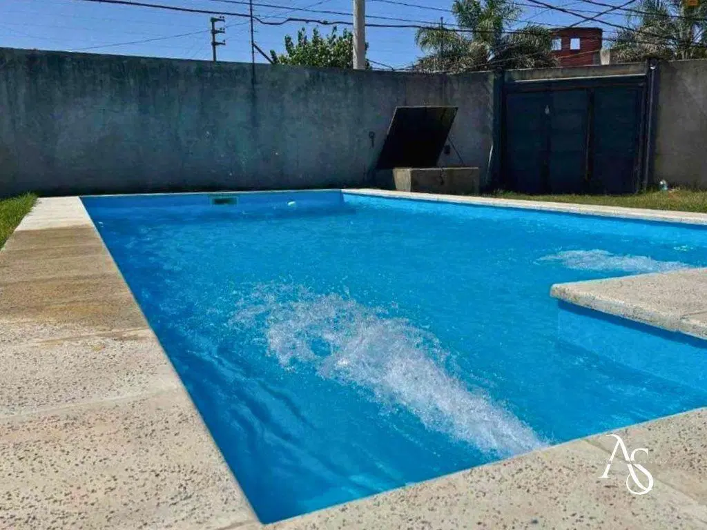 Terreno con quincho y pileta 8