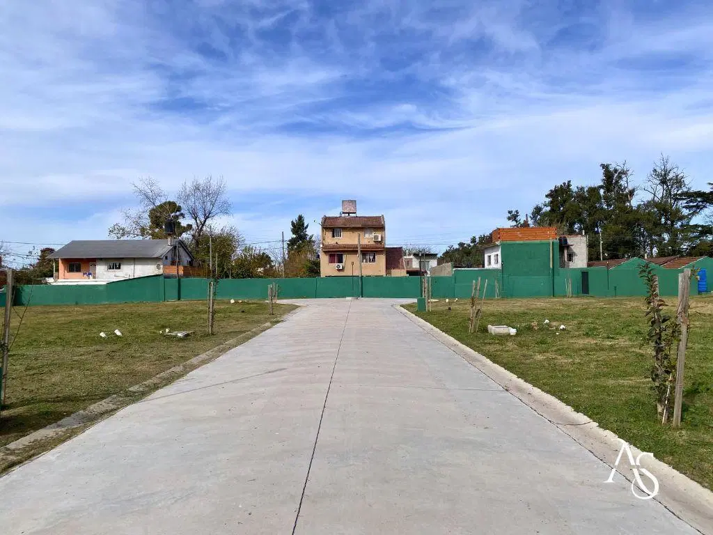 Terreno en Muñiz 8