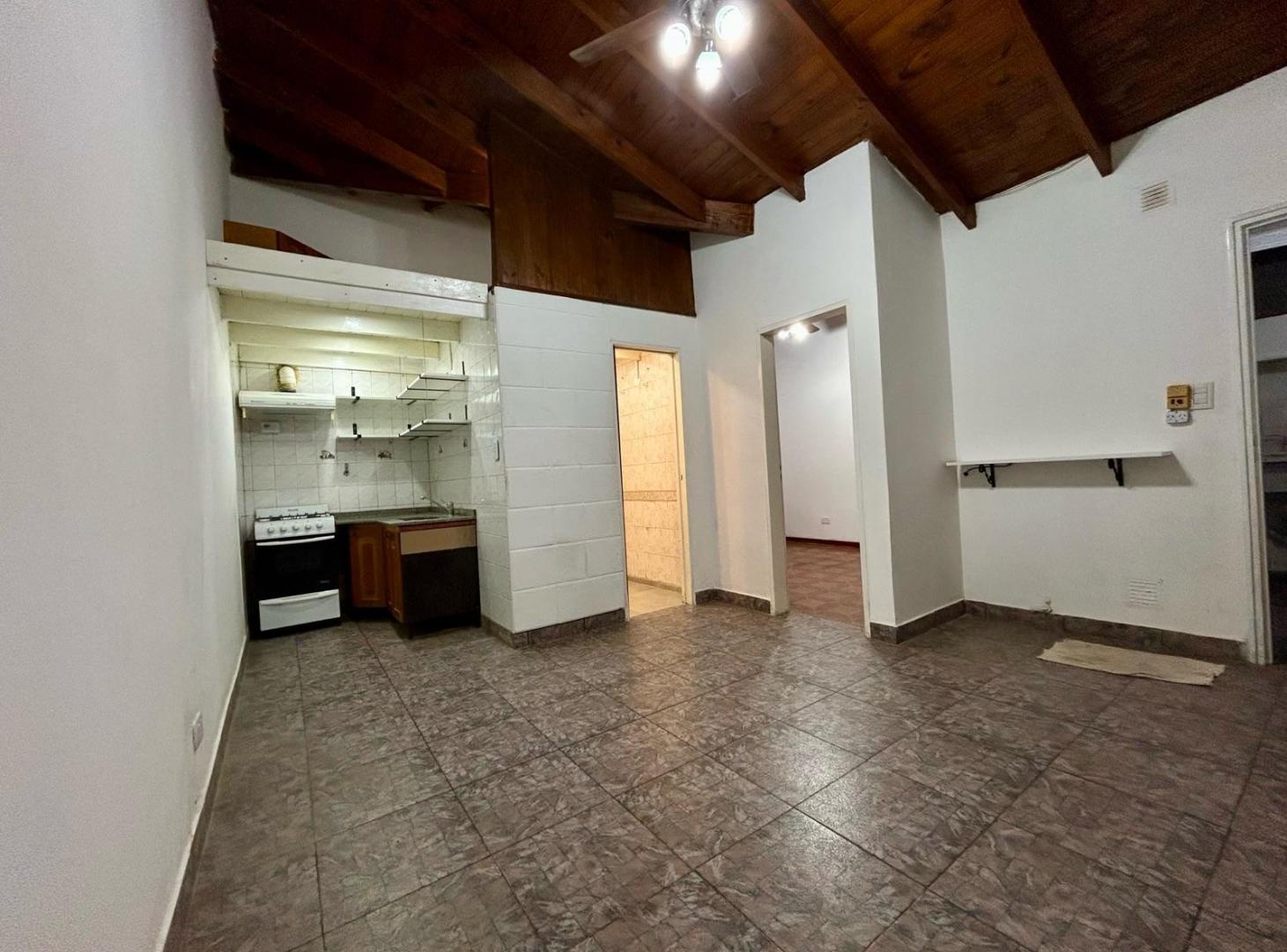 Foto de PH 2 AMBIENTES CON PATIO EN SAN MIGUEL, imagen 2