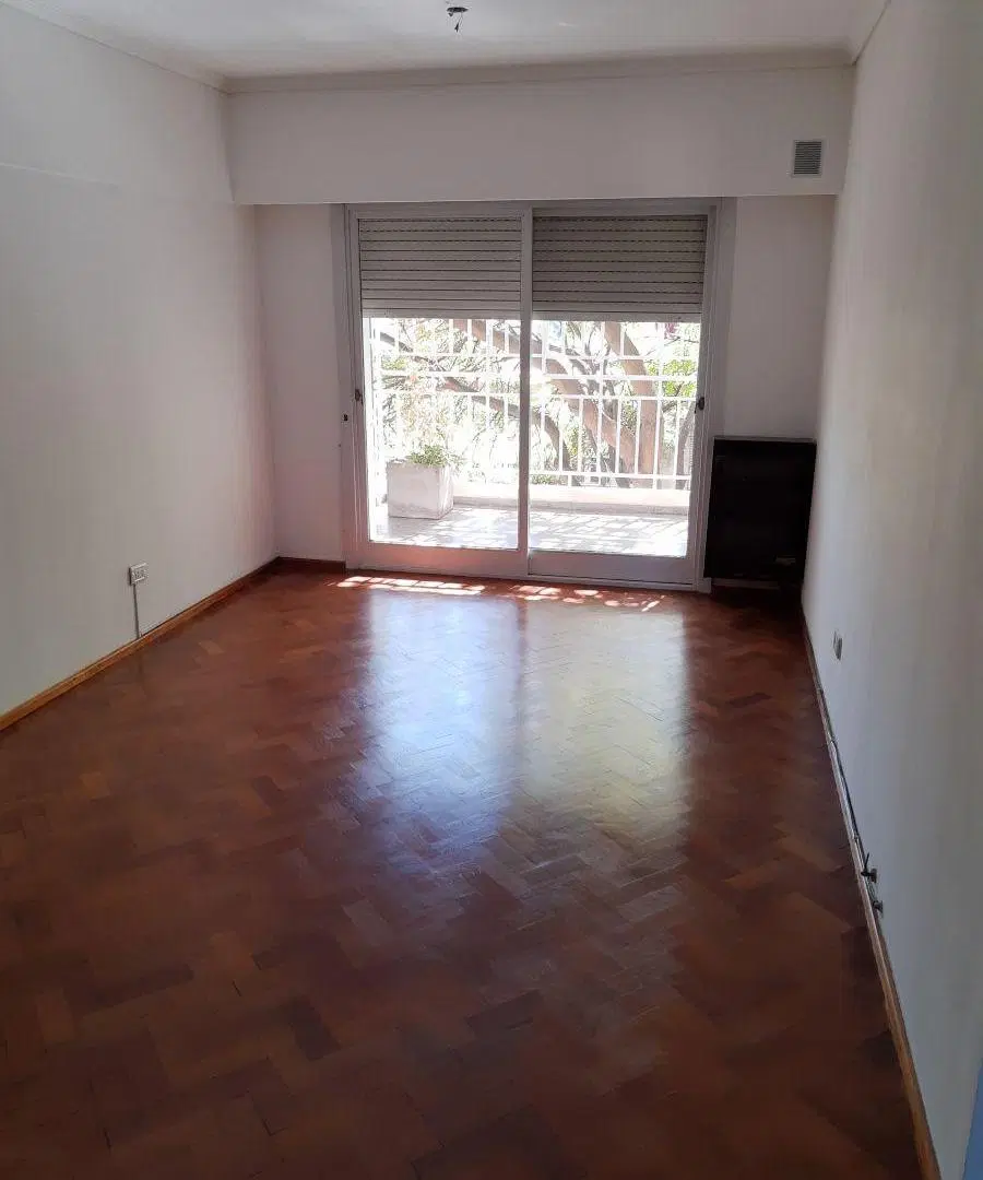 ALQUILER DEPARTAMENTO 2 DORMITORIOS LUMINOSO CON BALCON AL FRENTE 5
