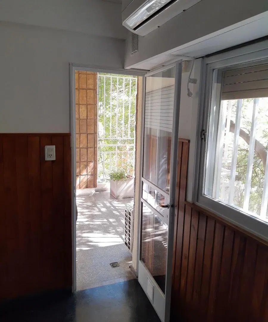 ALQUILER DEPARTAMENTO 2 DORMITORIOS LUMINOSO CON BALCON AL FRENTE 4
