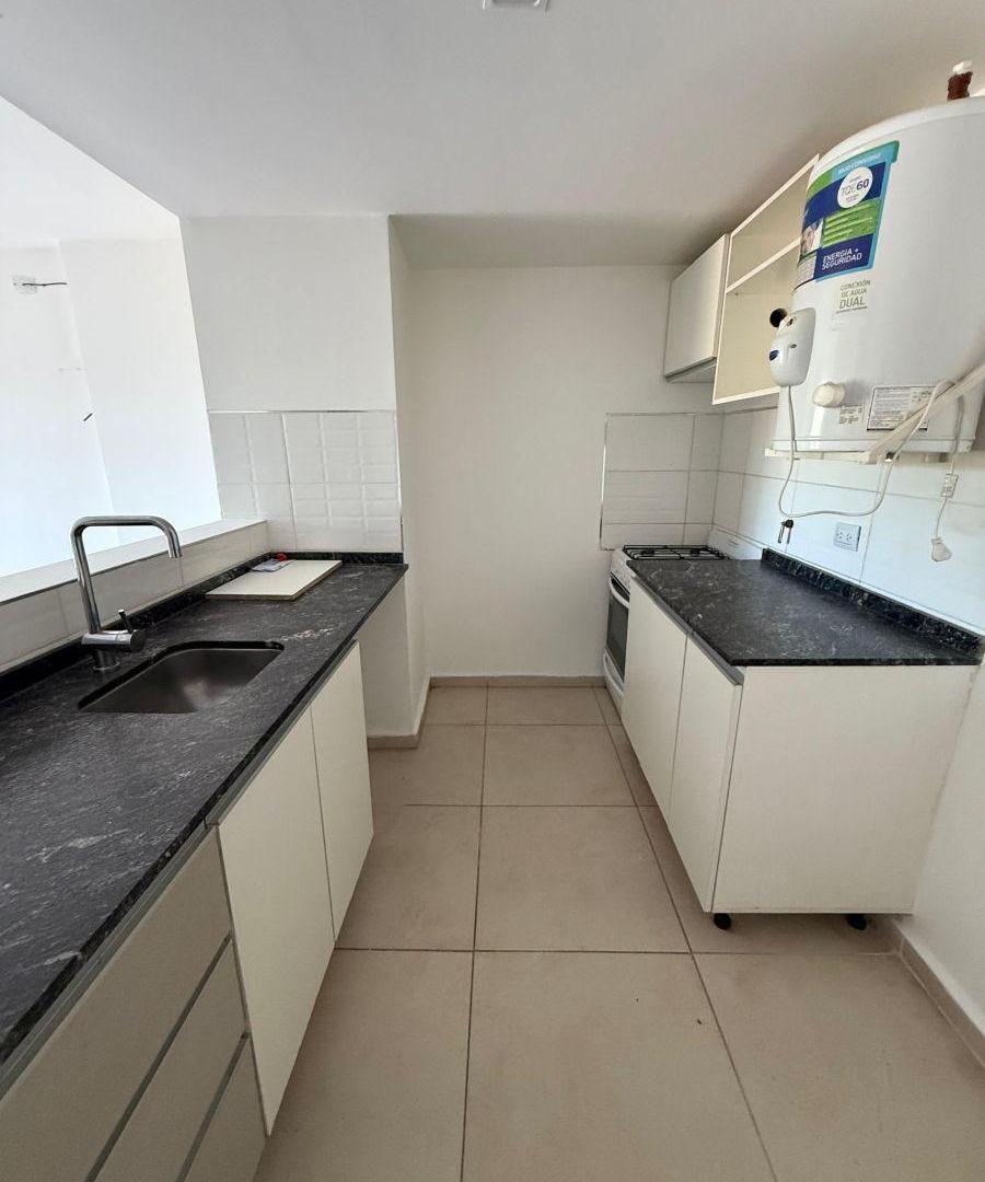 Foto de VENTA - DPTO 1 DORM C COCHERA - BARRIO GENERAL PAZ, imagen 1