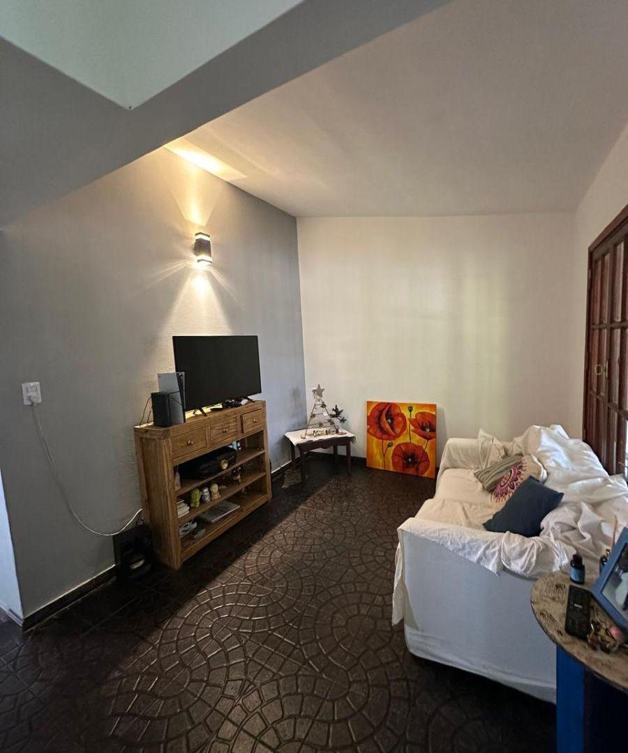 Foto de VENTA - CASA JARDIN HIPODROMO - 3 DORM 2 BAÑ, imagen 1