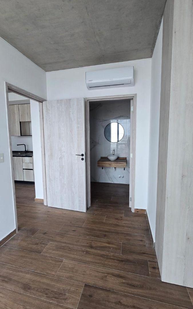 Foto de 2 AMBIENTES A ESTRENAR ICON BOULEVARD CASEROS -SAN TELMO, imagen 1