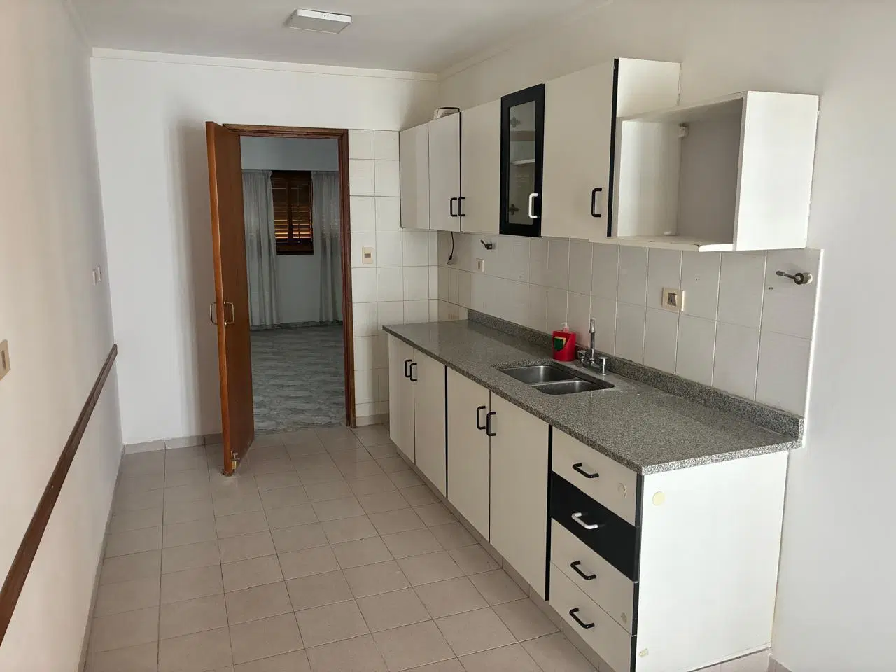 Departamento Hermoso en República de Italia al 200 - Neuquén Capital 4