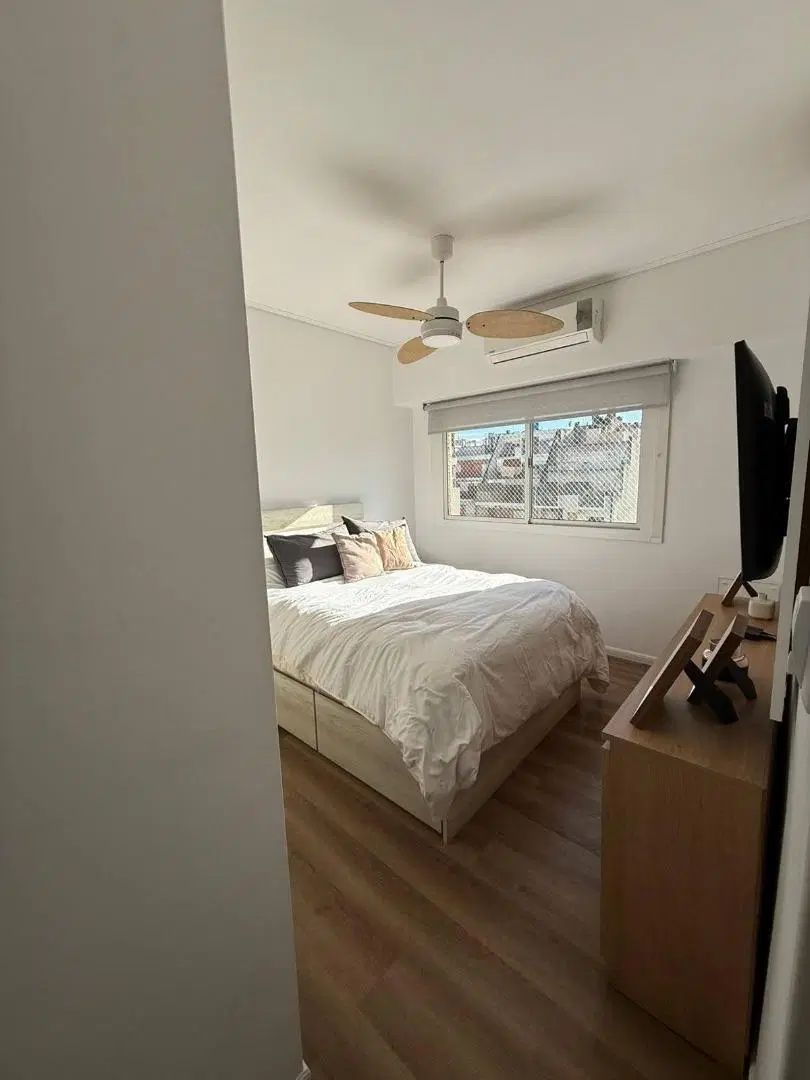 IMPECABLE DEPTO 4 AMB TOTALMENTE RENOVADO EN RECOLETA 5