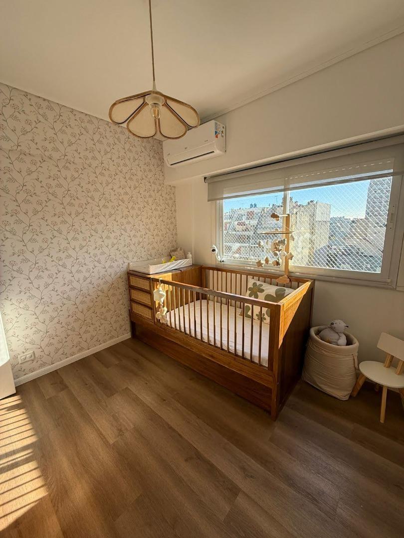 IMPECABLE DEPTO 4 AMB TOTALMENTE RENOVADO EN RECOLETA