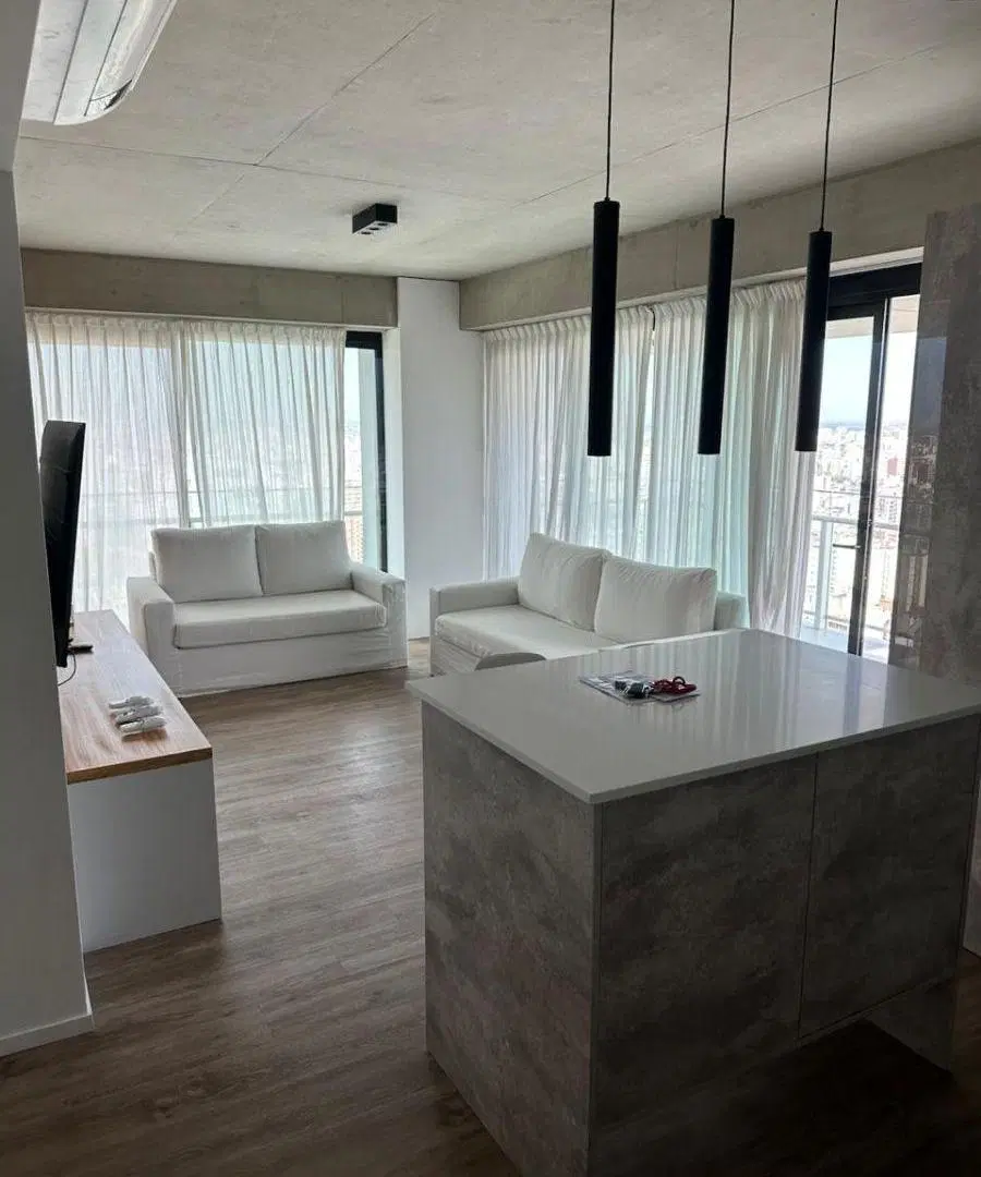 Excelente 3 ambientes en Quartier Del Bajo 1