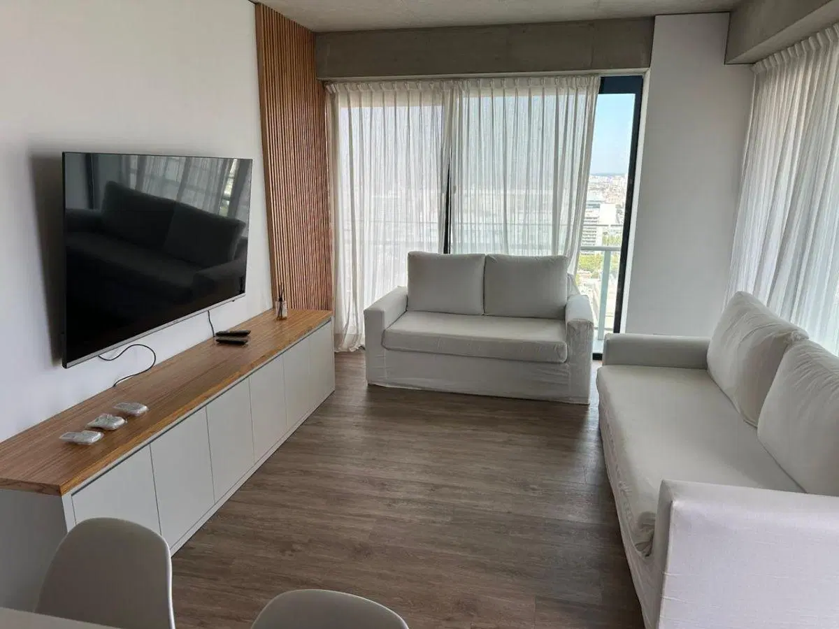 Excelente 3 ambientes en Quartier Del Bajo 4