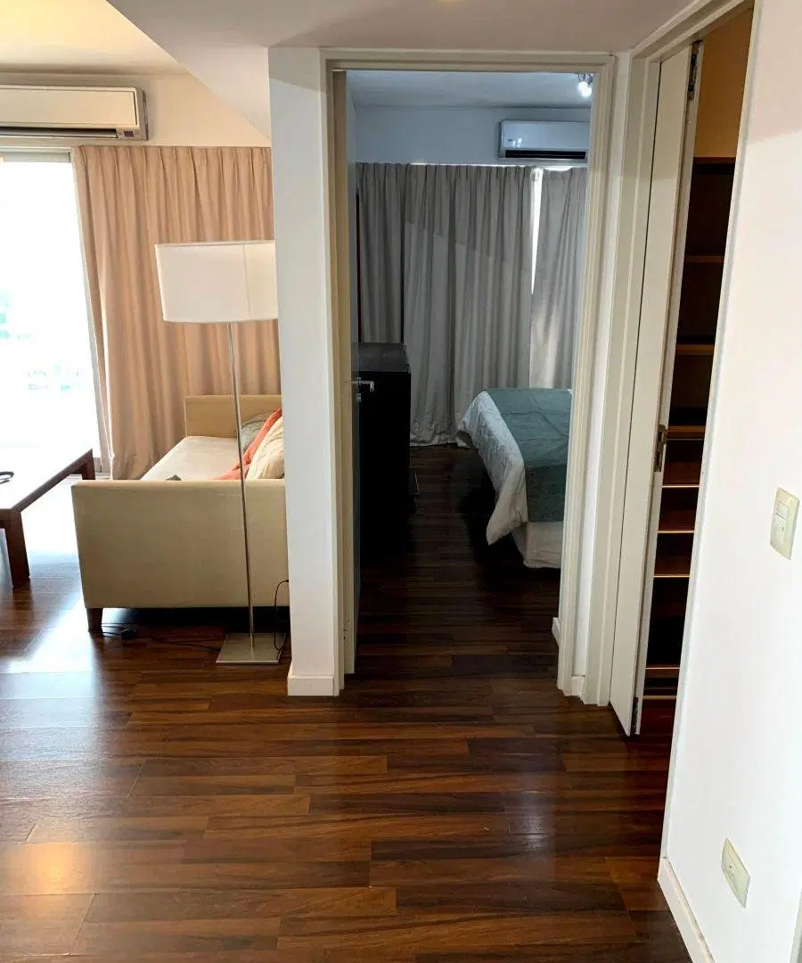 Excelente 2 ambientes amoblado en piso alto de QUARTIER SAN TELMO 3