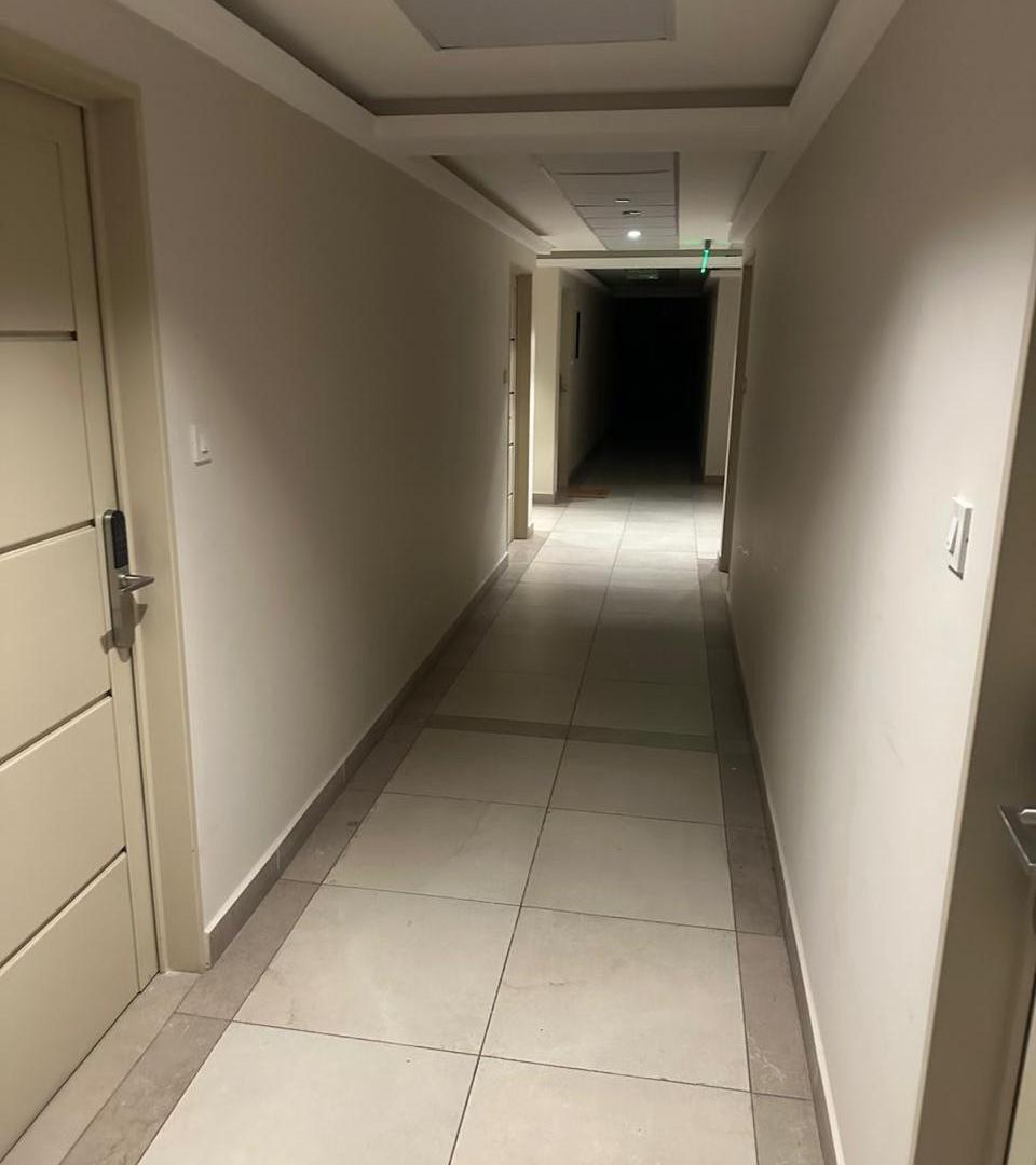 Foto de Venta en Paseo de la Cisterna: Increíble Monoambiente apto profesional, imagen 2