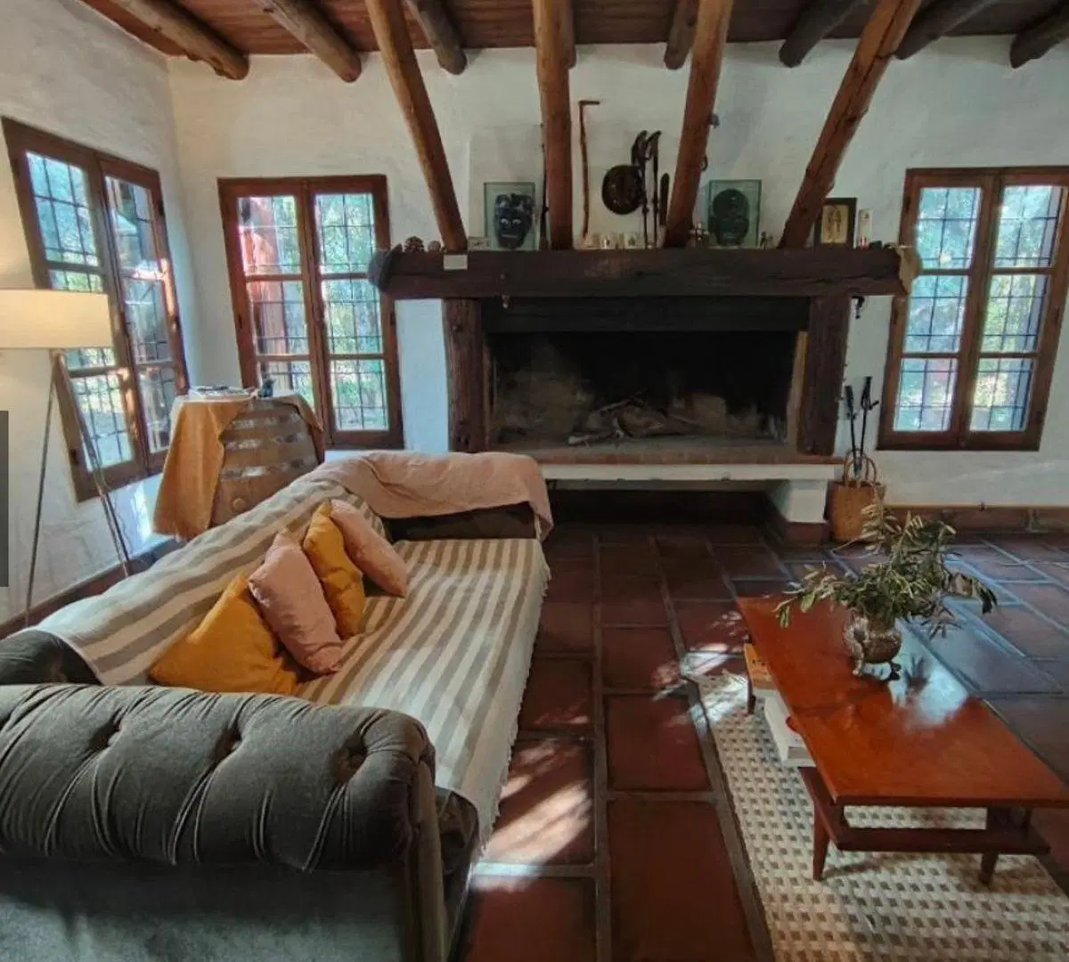 Casa de 1900 m2 con 4 dormitorios en venta en Luján de Cuyo 4