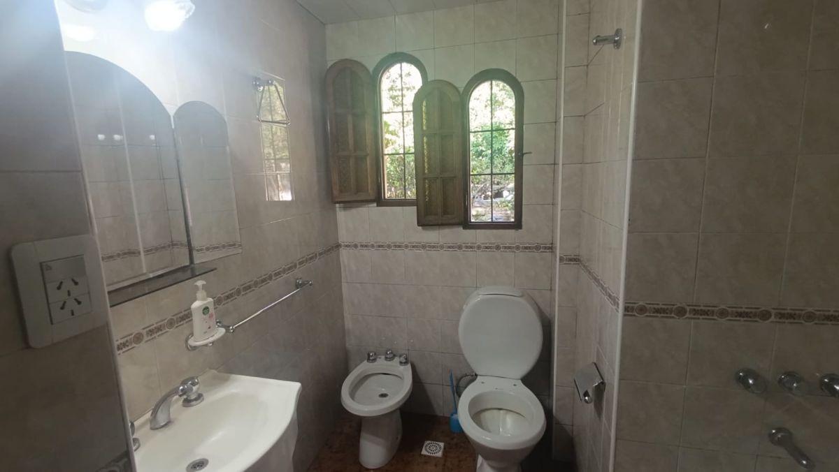 Foto de Casa Americana 2 Ambientes con Amplio Parque en Ituzaingó Norte, imagen 4