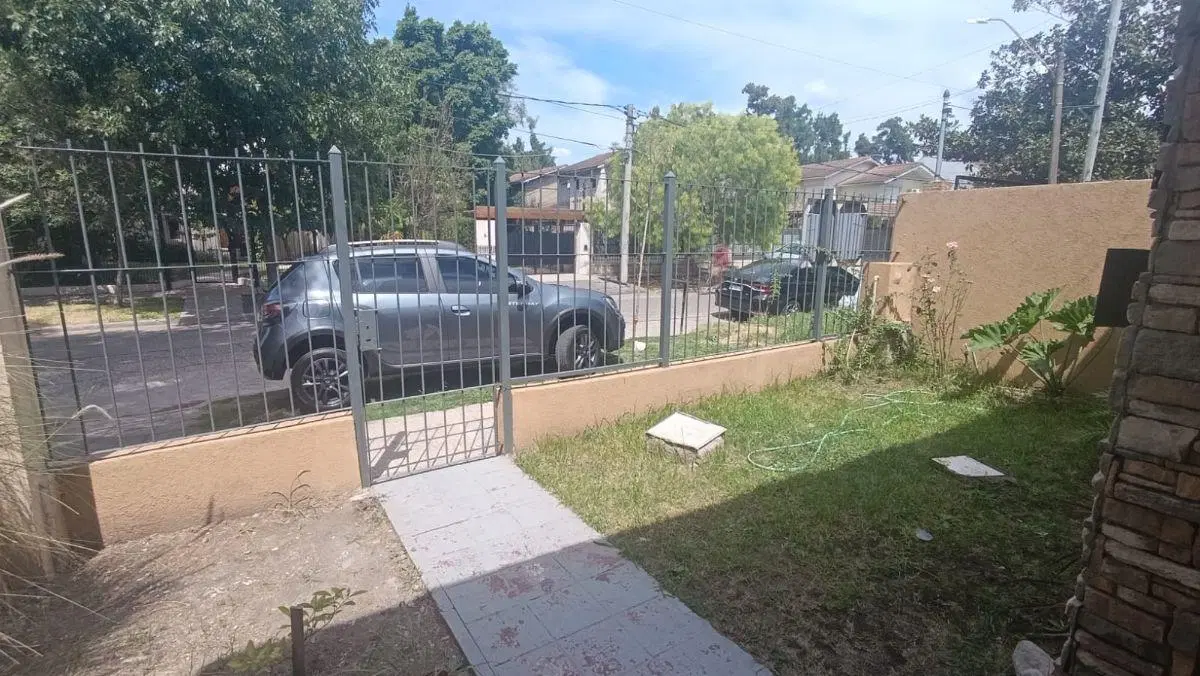 Casa tipo PH 3 Ambientes en Ituzaingo Norte 5