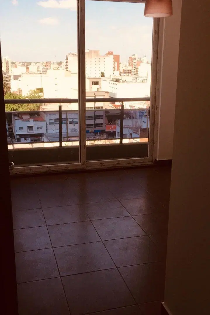 Venta de Departamento 2 ambientes Moron sur . Detalles de categoria 8