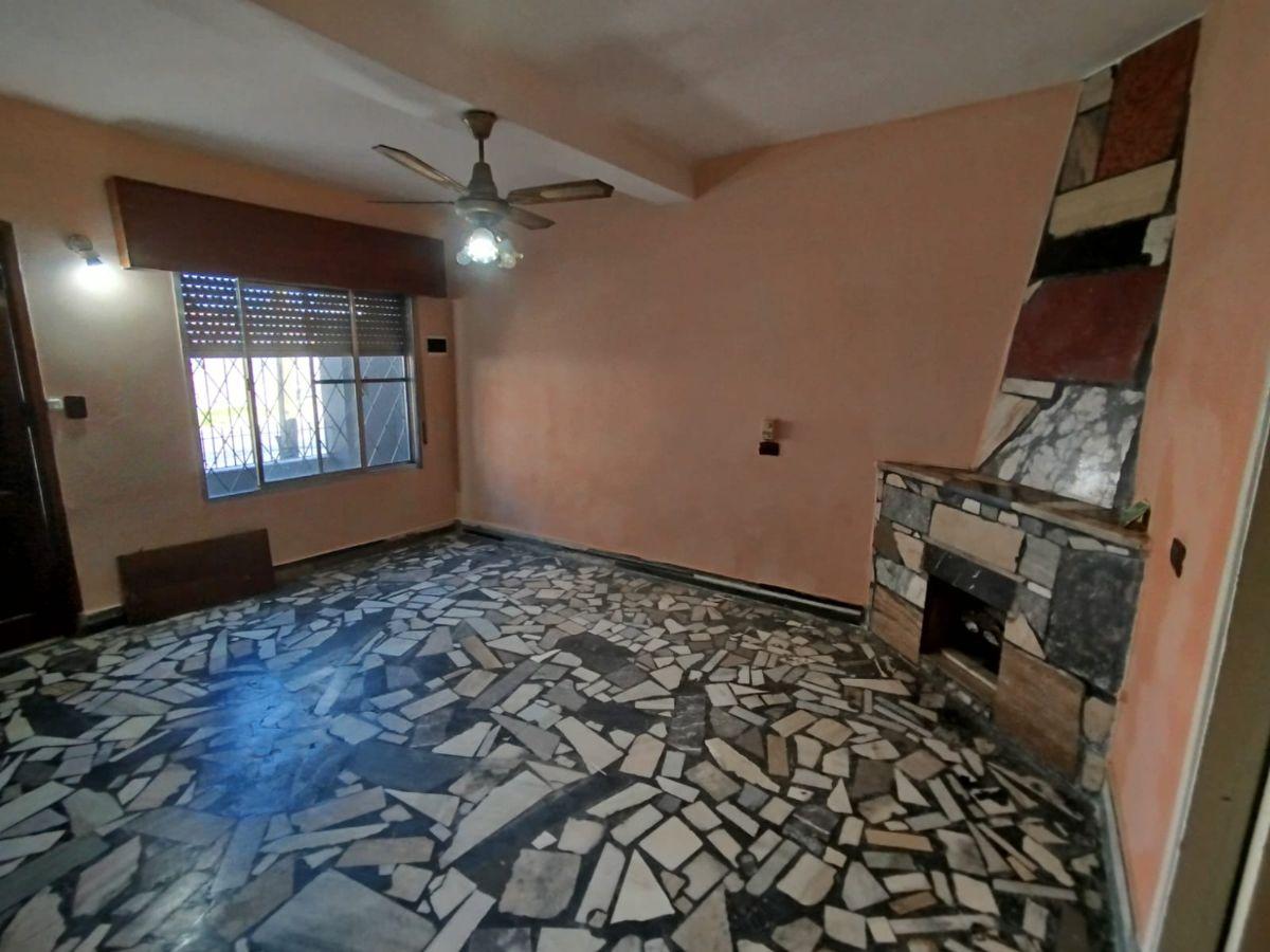 Foto de PH al frente 3 Ambientes en VENTA en Castelar Sur!, imagen 2