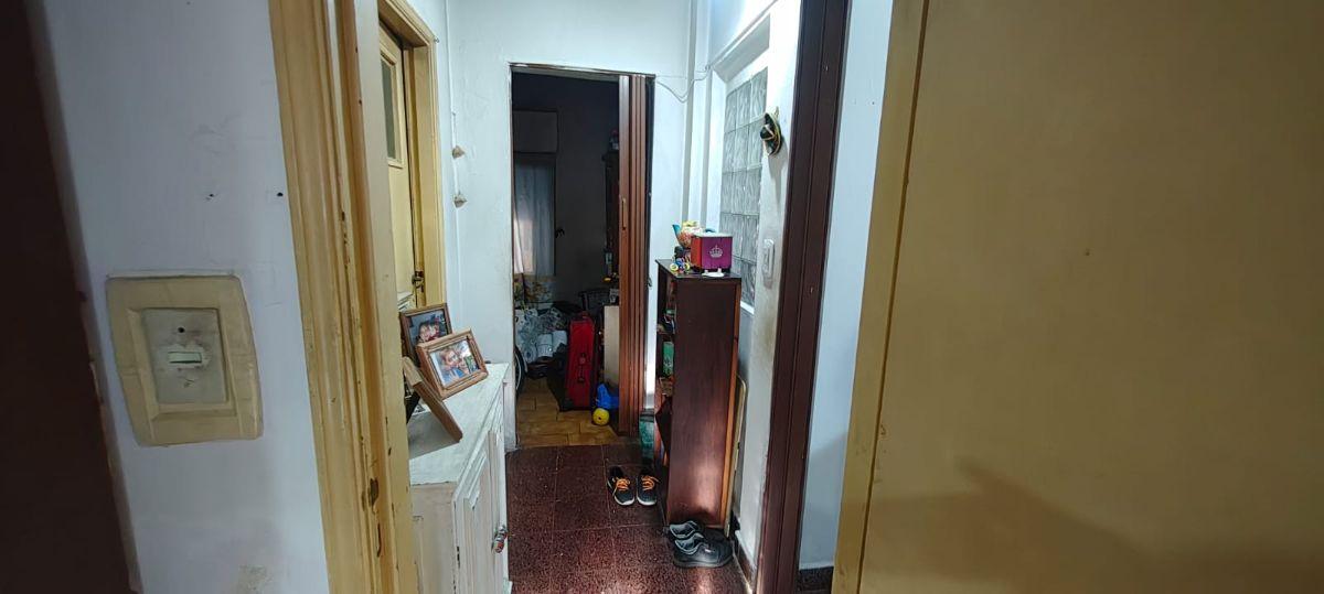 Foto de CASA ESTILO AMERICANA DE 3 AMBIENTES EN VENTA EN CASTELAR, imagen 1