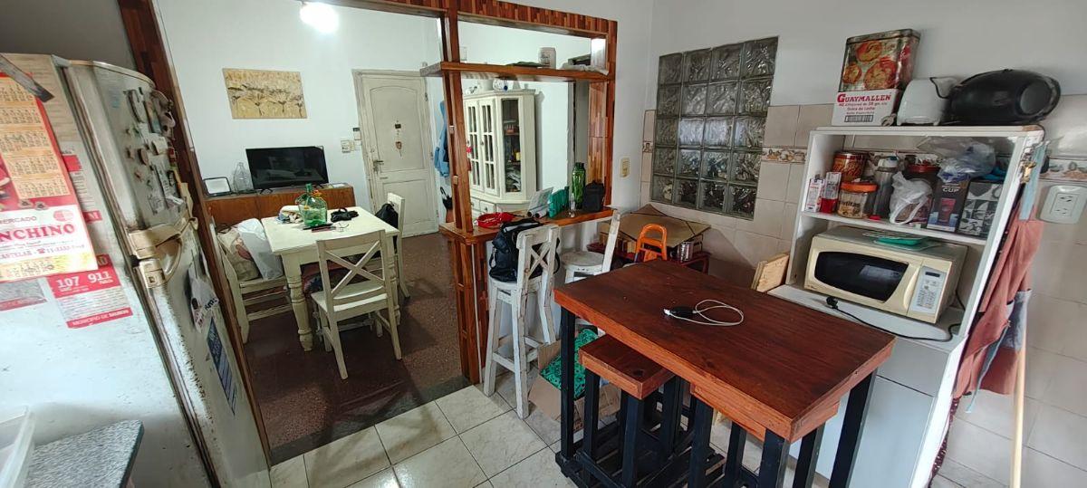 Foto de CASA ESTILO AMERICANA DE 3 AMBIENTES EN VENTA EN CASTELAR, imagen 4