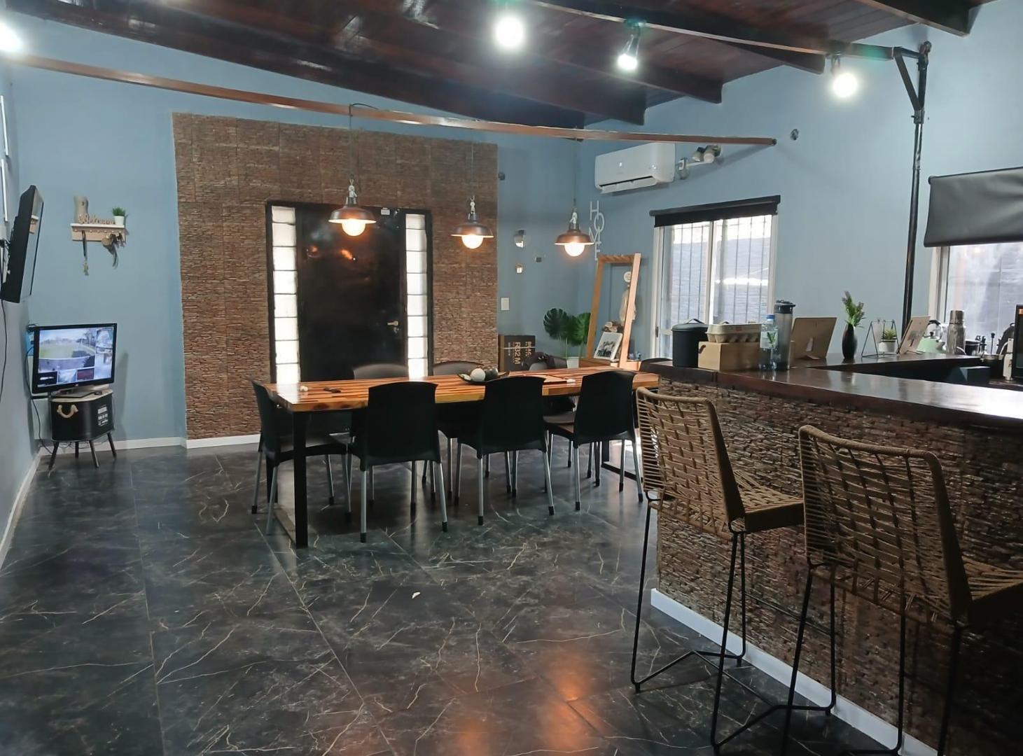 Foto de VENTA DE CASA 6 AMBIENTES, LUJAN, SE ACEPTA VEHICULO, imagen 5