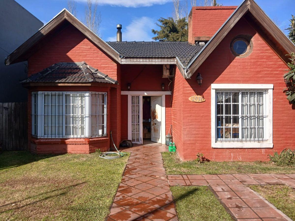 Foto de VENTA CASA DE 3 AMBIENTES EN LA REJA, imagen 2