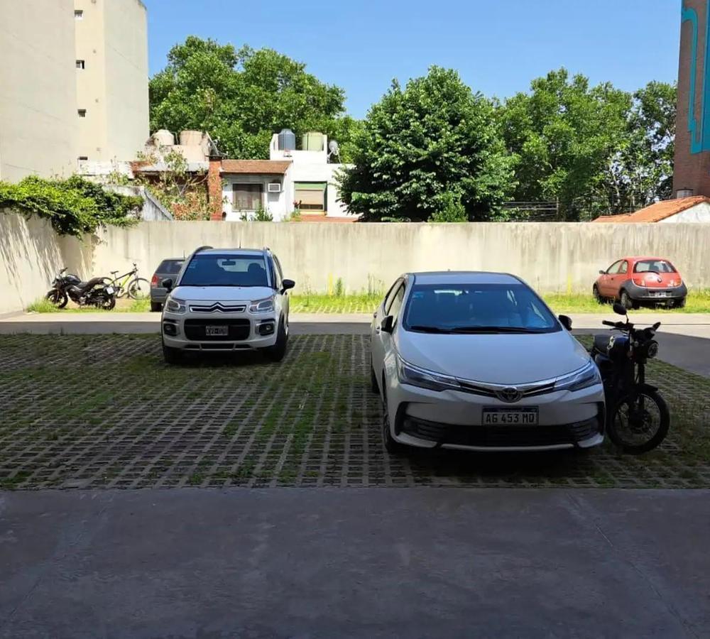 Foto de Cochera en venta en Moron Centro, imagen 3