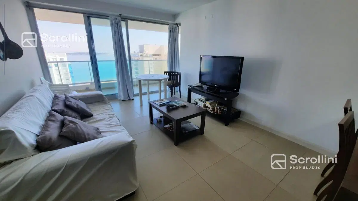 Departamento - Playa Mansa 4