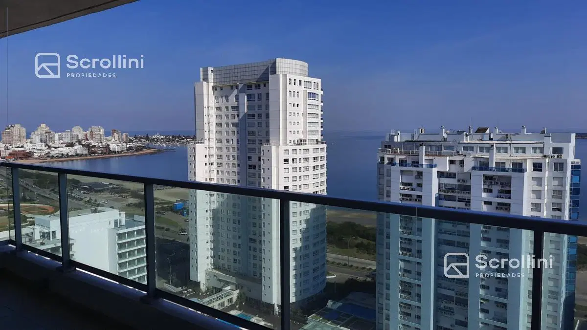 Departamento - Playa Mansa 5